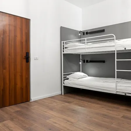 Nest Boutique Hostel Bucharest Exterior photo